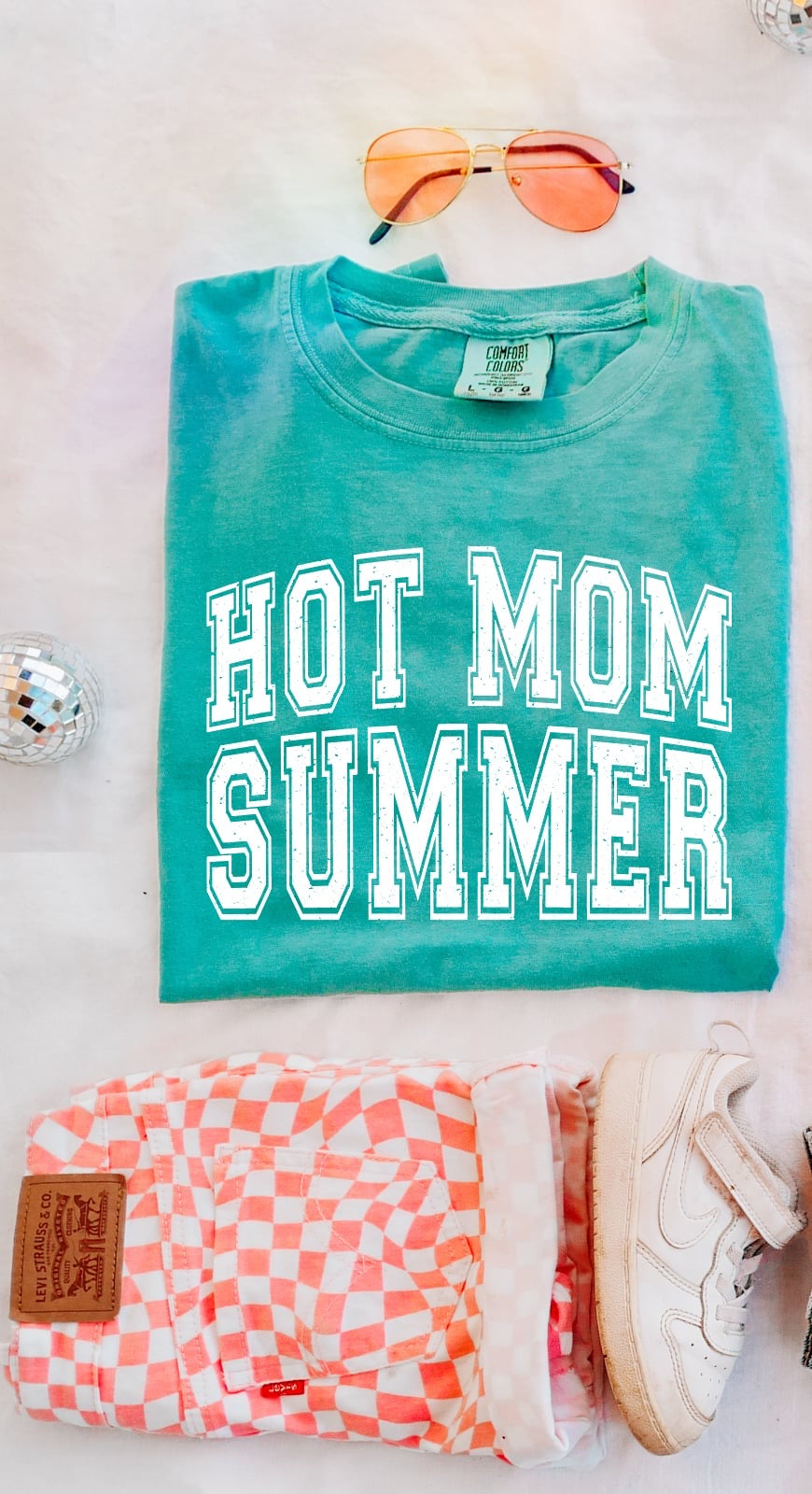 Hot Mom Summer Tee