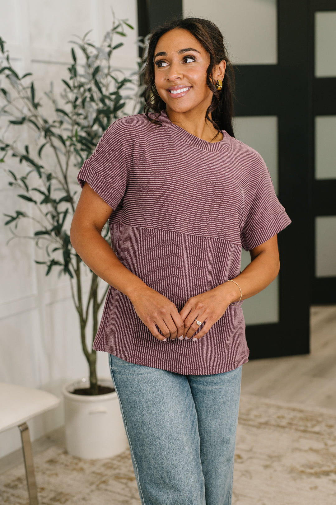 On Repeat Cable Ribbed Knit Tee – White Raven Boutique